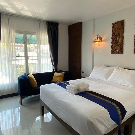 Lemon Guesthouse Чиангмай Екстериор снимка