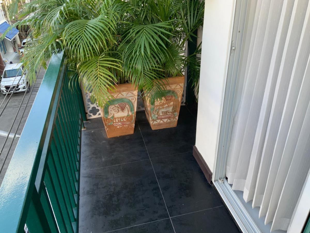 Lemon Guesthouse Чиангмай Екстериор снимка
