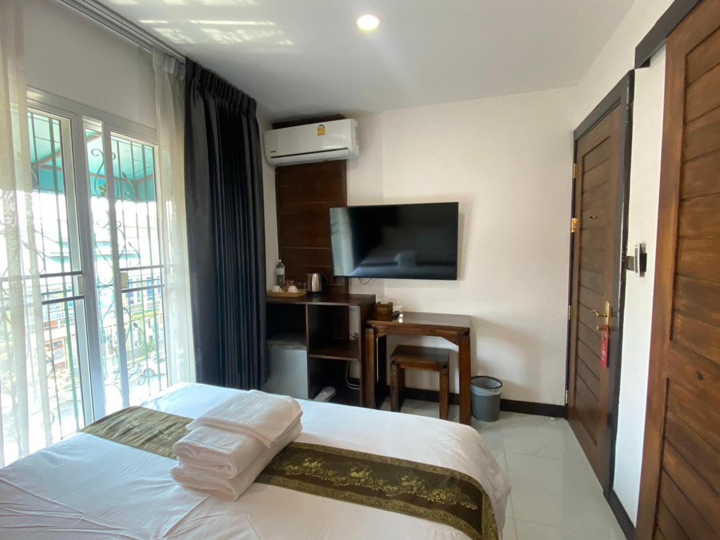 Lemon Guesthouse Чиангмай Екстериор снимка