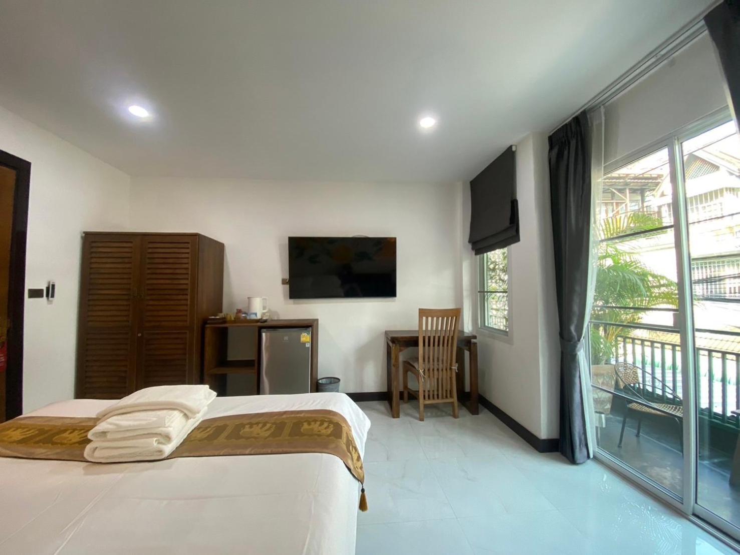 Lemon Guesthouse Чиангмай Екстериор снимка