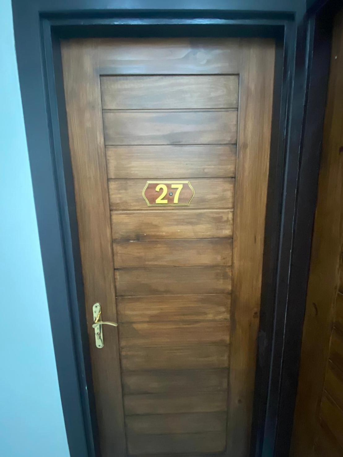 Lemon Guesthouse Чиангмай Екстериор снимка