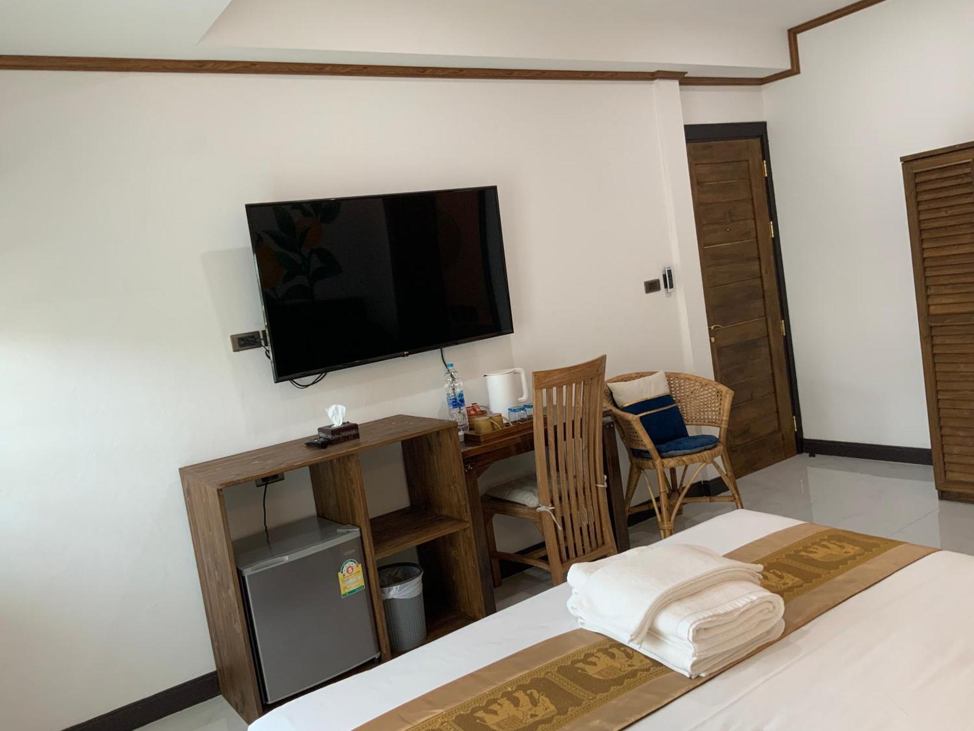 Lemon Guesthouse Чиангмай Екстериор снимка